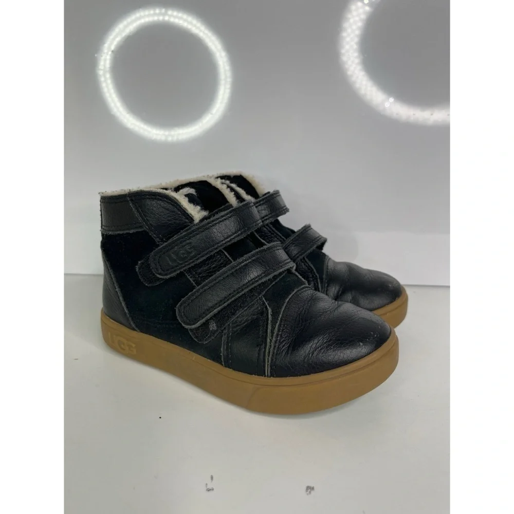 UGG Kids Renton Velcro Sneaker Booties